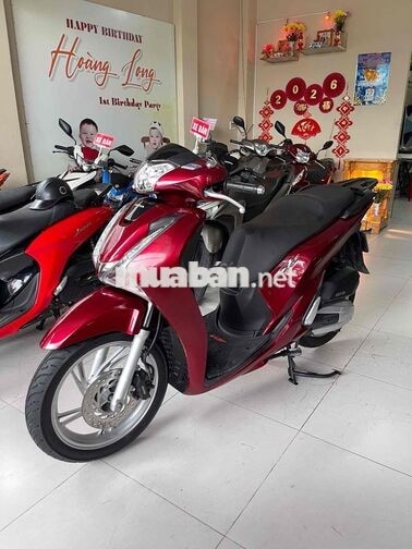 shvn 2018 . máy zin im . ko hú. áo đẹp ko trầy