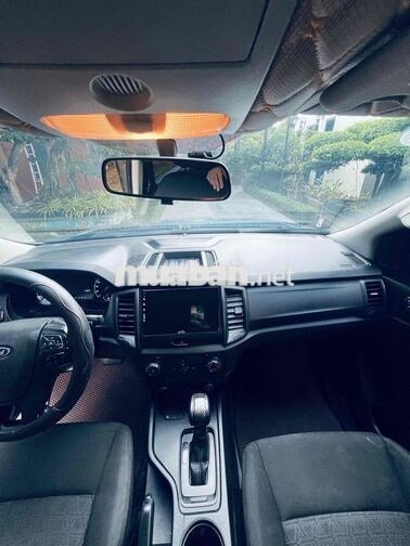 Ford Ranger XLS 2018 số tự động