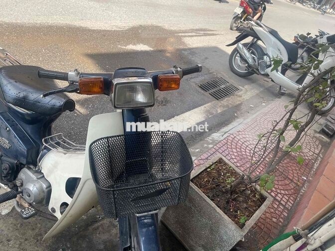 Honda Super Cub 82 90cc màu Xanh