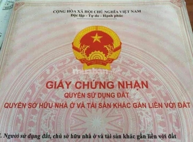 NHÀ BÁN chính chủ (Ngay chợ Long Xuyên)