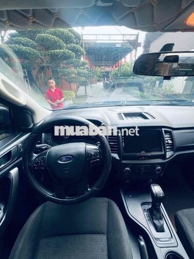 Ford Ranger XLS 2018 số tự động