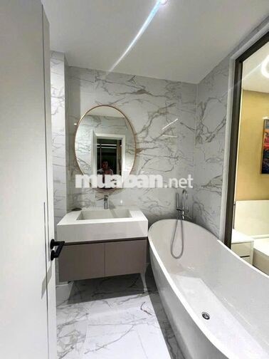 🔥 CHO THUÊ NGUYÊN CỤM 3 VILLA CAO CẤP – 18 PHÒNG NGỦ – VEN SÔNG HÀN,