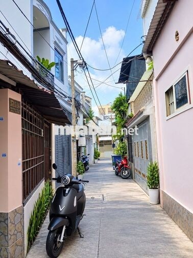 🏡 NHÀ HẺM XE HƠI -PHẠM VĂN BẠCH, P.15, TÂN BÌNH – 2 TẦNG – GIÁ 4,6 TỶ