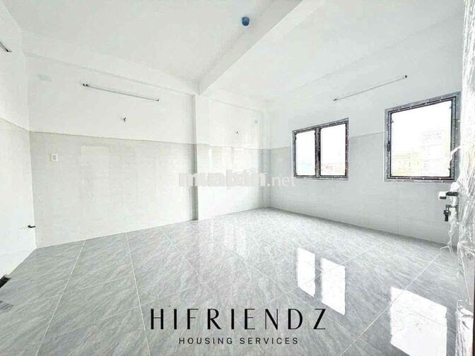 STUDIO CỬA SỔ TRỜI CHỈ TÍNH PHÍ ĐIỆN NƯỚC GẦN NHÀ THỜ PHAOLO