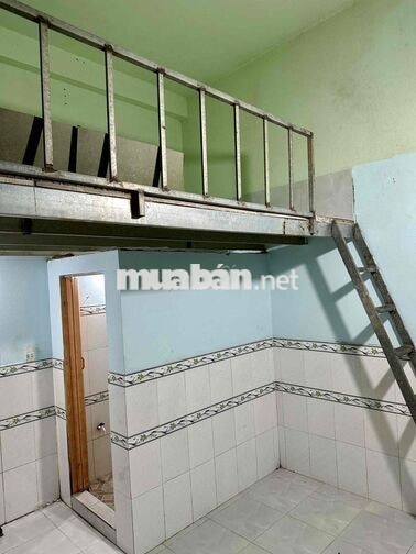 nhà e còn trống 1 phòng giá bình dân gần kv chợ đầu mối