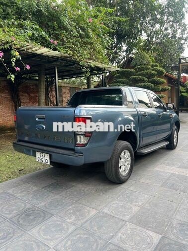 Ford Ranger XLS 2018 số tự động