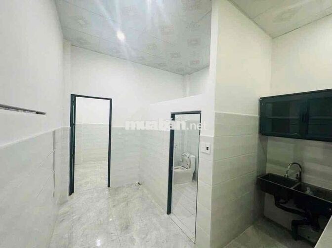 Bán Nhà Giáo Xứ Thuận Hoà - Tân Triều