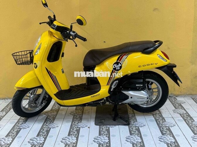 Scoopy khoá ga màu vàng siêu đẹp 43E1-024.87