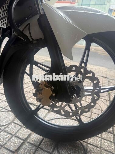 Yamaha Exciter 2010 màu Trắng đen