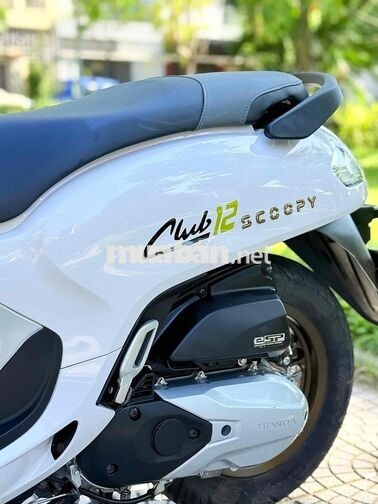 Honda Scoopy màu Trắng