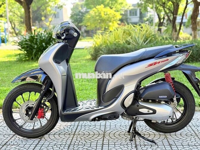 Honda SH Mode 2023 Bạc đen