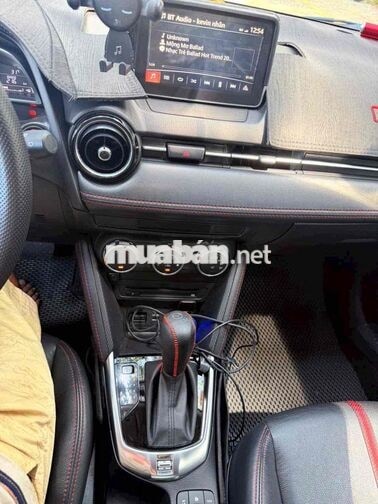 Mazda 2 2016 1.5 AT Đỏ chuẩn odo 90.000 chính chủ