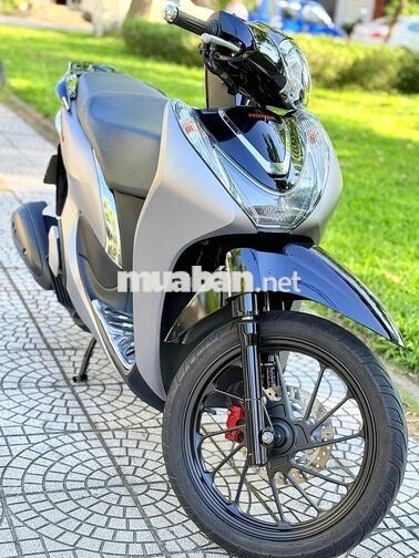 Honda SH Mode 2023 Bạc đen