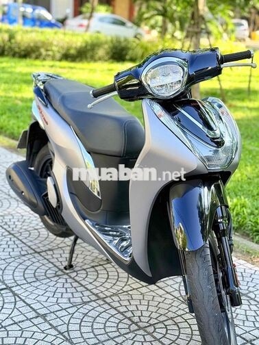 Honda SH Mode 2023 Bạc đen