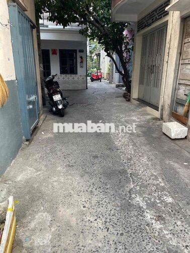 Cần bán gấp nhà đang ở dọn vào ở ngay