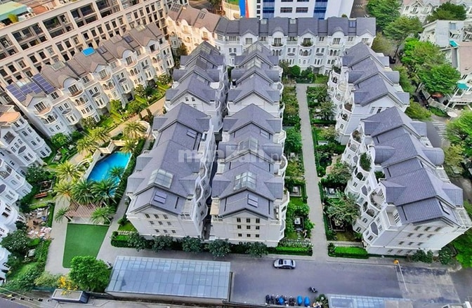 Bán biệt thự Saigon Pearl 170m2 sát sông, 3PN, hầm 4 tầng - giá 90 tỷ
