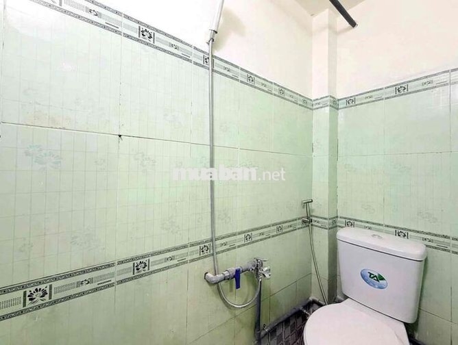 phòng trọ cho thuê , ngay Cầu Bưng Lê Trọng Tấn, có gác rộng rãi