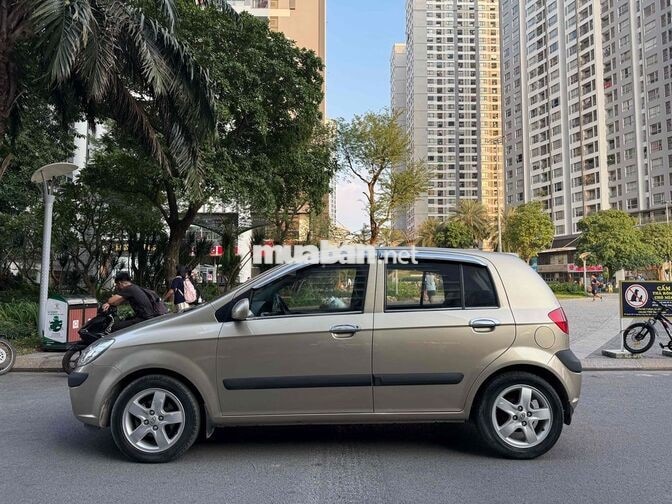 Hyundai Getz nhâp đăng kí 2009 Số tự động vàng cát