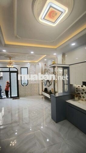 Nhà Q6-Dt(55m2)-4pn-3tầng-hẻm xe hơi-nhỉnh 4ti- cạnh KDC Tên Lửa