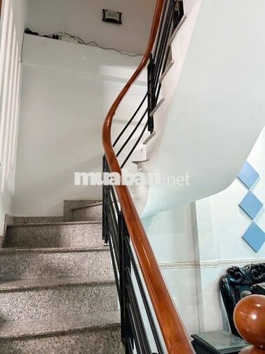 CHO THUÊ NHÀ 3 LẦU MỚI ĐẸP FULL NỘI THẤT 1/ ĐƯỜNG DƯƠNG THỊ MƯỜI Q12