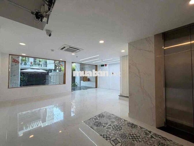 Cho thuê MẶT BẰNG ĐẸP  45M2 CÓ SÂN RỘNG HẺM 386/ LÊ VĂN SỸ Q3 11tr