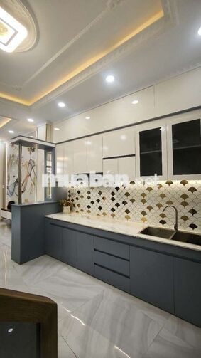Nhà Q6-Dt(55m2)-4pn-3tầng-hẻm xe hơi-nhỉnh 4ti- cạnh KDC Tên Lửa