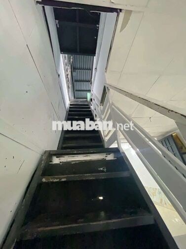 CHO THUÊ NHÀ NC MĂT TIỀN ĐS45 ĐỐI DIÊN CHUNG CƯ KHANG GIA F14 GO VẤP