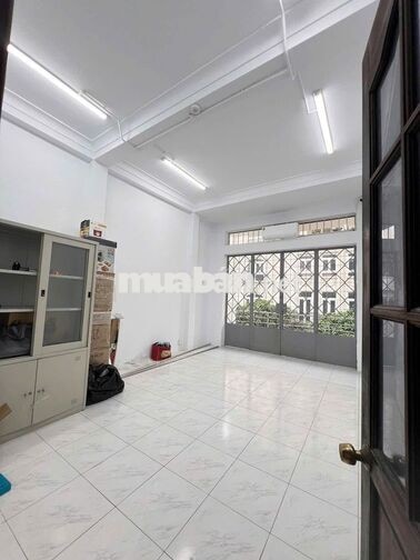 Cho thuê văn phòng 87m2 đường Lê Văn Huân - 15tr/tháng