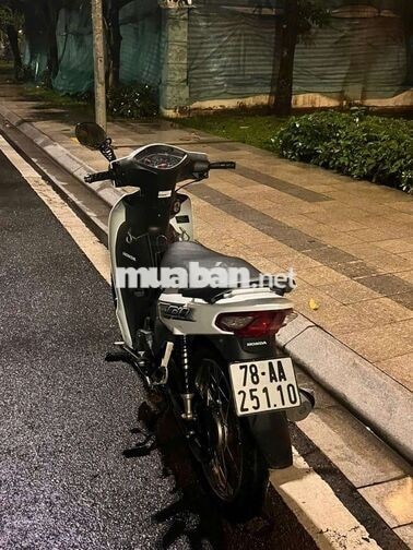 Honda Wave Alpha 2025 trắng 15000km