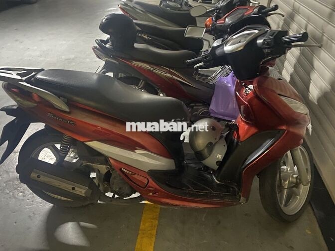 SYM Shark 125CC màu đỏ
