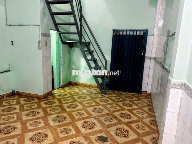 Cho thuê nhà nguyên căn ngang 4 x12, 7 triệu, gần chợ, gần trường học