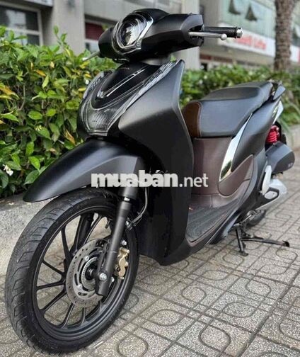 Honda SH Mode 2023 màu đen nhám chính chủ ký btp