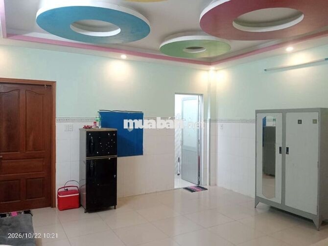 Cho thuê phòng trọ Ngay cầu vượt Ngã Tư Ga. 2,7tr