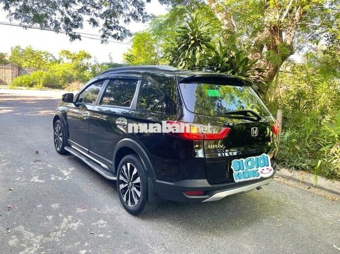Honda BR-V bản cao cấp L màu đen  2024