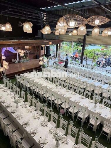DT : 15 X 45M NHÀ  TRỆT + LỬNG - TRẦN CAO