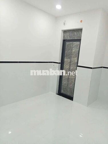 4*10. Nhà mới 1 lầu 2pn 2wc. ht22