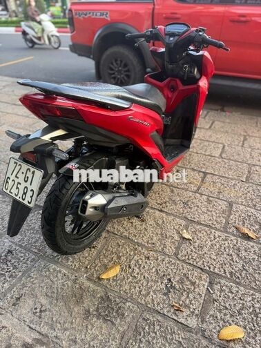 Honda Vario 125 Nhập khẩu màu Đỏ