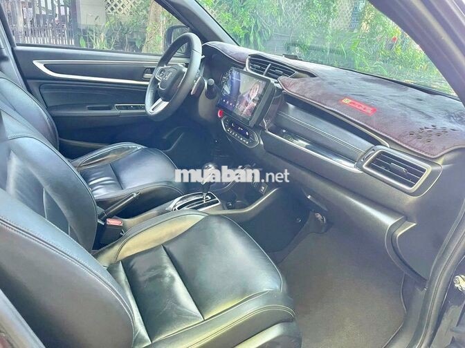 Honda BR-V bản cao cấp L màu đen  2024