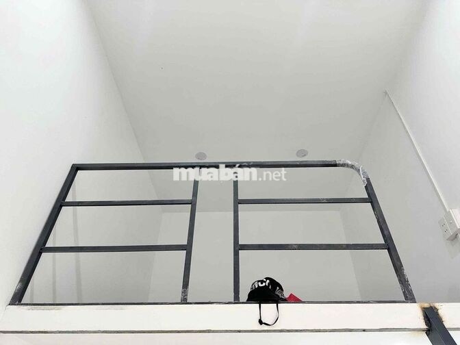 PHÒNG TRỌ TRỆT CÓ GÁC CAO ĐỨNG ĐƯỢC MỚI 100%, GẦN ĐH CÔNG NGHIỆP