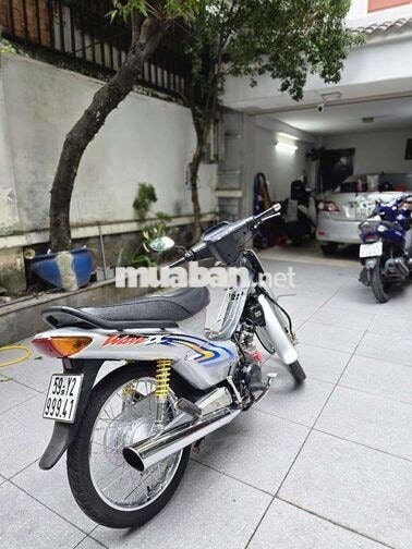 Honda Wave Alpha 125cc màu bạc