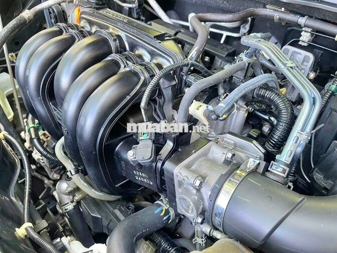 Honda BR-V bản cao cấp L màu đen  2024