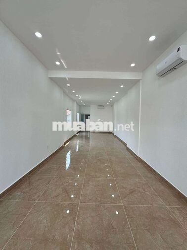 Cho thuê nhà 1 trệt 3 lầu 4x21 mặt tiền Thống Nhất