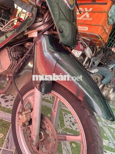 Suzuki RGV màu Xanh đen
