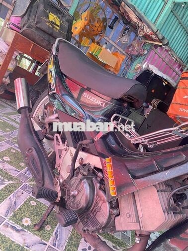 Suzuki RGV màu Xanh đen