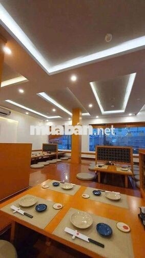 Cho thuê mặt bằng đường Lý Thái Tổ, Quận 10
