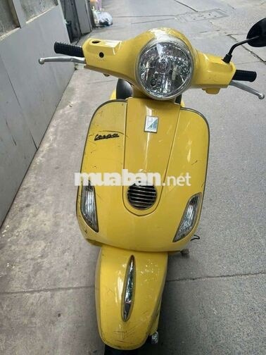 PIAGGIO VESPA LX 125 VÀNG Ý