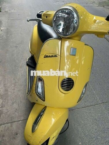 PIAGGIO VESPA LX 125 VÀNG Ý