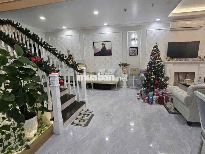 Penthouse Him Lam Riverside, duplex 220m, 4pn, 3wc, 2 bếp, 17,1 Tỷ Ạ.