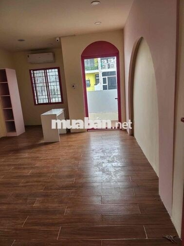 Cho thuê nhà đẹp mặt tiền Lê Văn Sỹ - 4 tầng 40tr