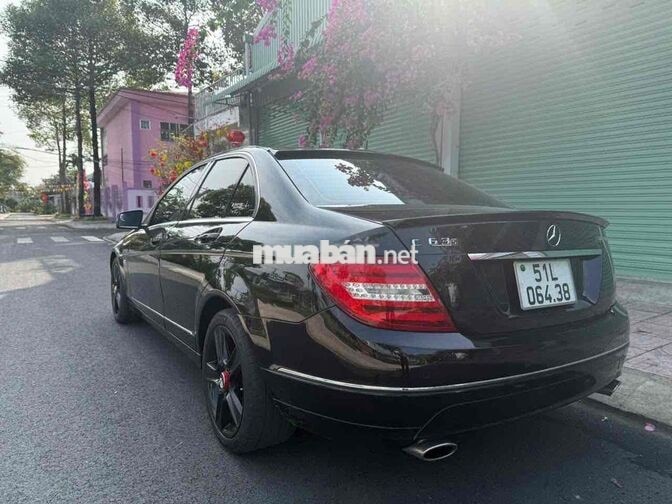 Mercedes-Benz C300 AMG 2009 Đen
